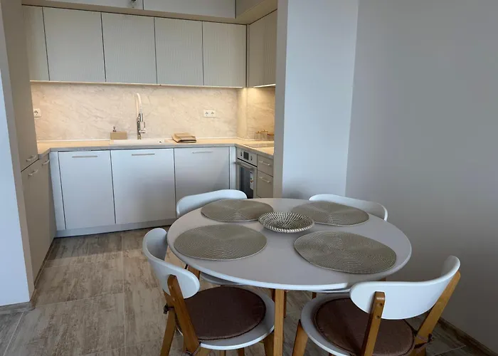 Mio Mare بالشيك